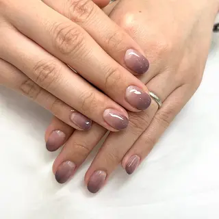 ネイル ROSALIE Nail&Eyelash Salon所属・ROSALIE ロザリーのネイルデザイン