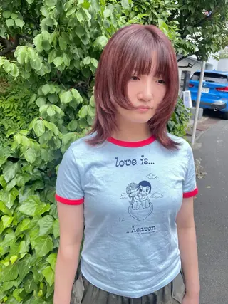 ミディアム カラー ブリーチなしで透け感 暖色カラーボブaoiのヘアスタイル