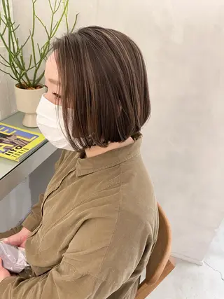 ショート カラー レイヤーカットのプロ 大人ヘア宮森貴志のヘアスタイル