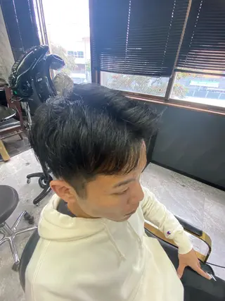 ショート 池田 亮雅のヘアスタイル