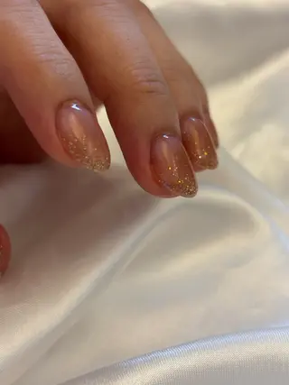 ネイル Atelier818所属・西銘 りほのネイルデザイン