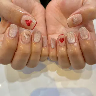 ネイル 安藤 彩乃のネイルデザイン