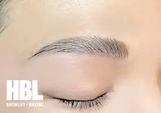 アイブロウ トマツ ミユのマツエク・マツパデザイン