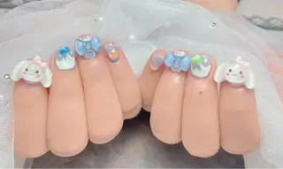 ネイル マジックミラー所属・マジック ミラーのネイルデザイン