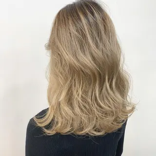 ロング カラー ザクザクレイヤー 🍀/ブリーチ/小田のヘアスタイル