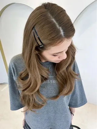 ロング カラー ﾐﾚｲ/ﾐﾙｸﾃｨｰ ｶﾗｰ/梅田美容室のヘアスタイル