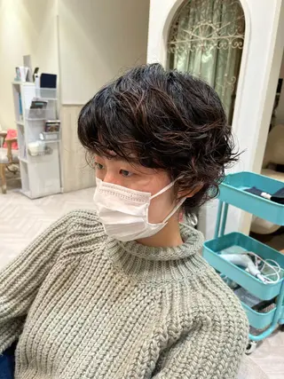 ショート パーマ MYA 🤍kanaのヘアスタイル