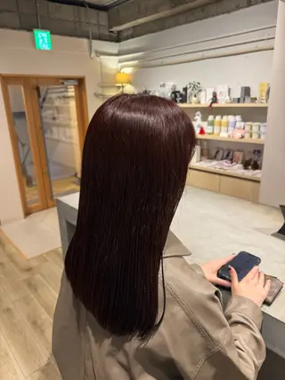 カラー AYATO 'のヘアスタイル