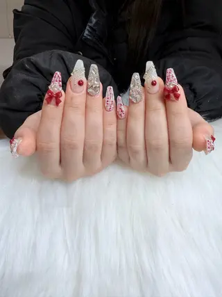 カラー RUBY NAIL SPAのネイルデザイン