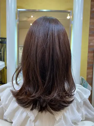 ミディアム カラー ヘアアレンジ 岩谷 美香のヘアスタイル