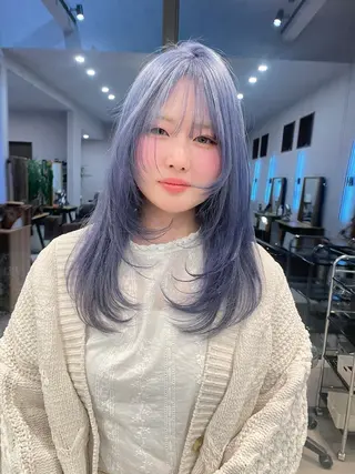 セミロング カラー 透明カラー/レイヤー misaki °＊のヘアスタイル