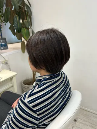 ショート 小川 夏花のヘアスタイル