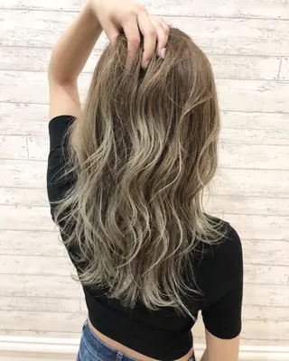 ロング カラー 小顔カット/レイヤー 【WiLL】加藤のヘアスタイル