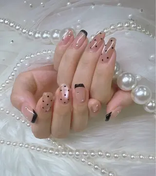 ネイル Queeens nailのネイルデザイン