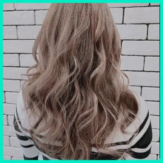 ロング mare所属・＊＊＊ natsumiのヘアスタイル