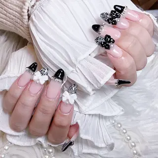 ネイル 🌈Yun nail hyejin💋のネイルデザイン