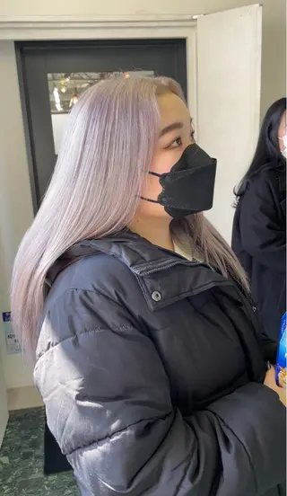 セミロング カラー 難波/心斎橋/ボブ/ 髪質改善/ハイトーンのヘアスタイル