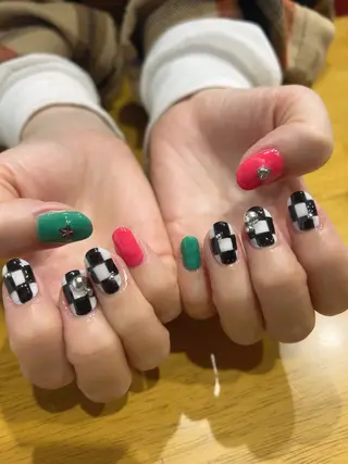 ネイル 小松 由香利のネイルデザイン