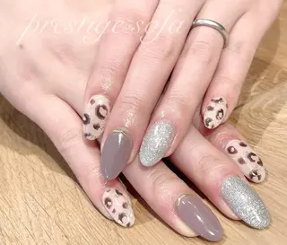 ネイル マツエク・マツパ 髙橋 敦子のネイルデザイン