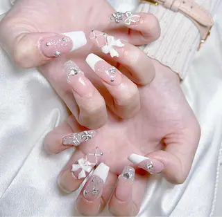 ネイル コウ ヨウのネイルデザイン