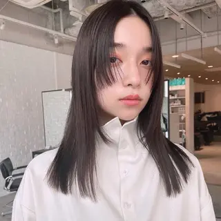 セミロング ハイトーン×デザイン 似合わせ/Yoheiのヘアスタイル