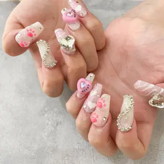 ネイル ゴテゴテ💙ワンホン リオナのネイルデザイン