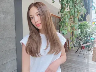 ロング カラー rubik's京橋 店のヘアスタイル