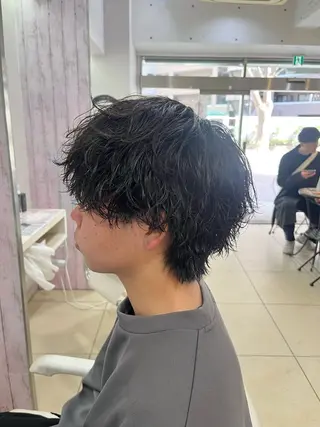 ショート パーマ メンズ 韓国風メンズ/毛流れ ヘアなら須田龍世のヘアスタイル
