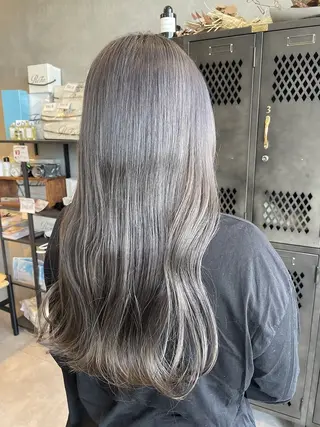 カラー 加藤 小春のヘアスタイル