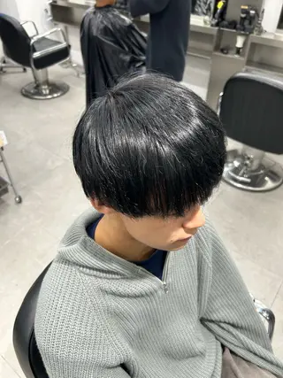 ショート カラー メンズ 與那嶺 紘のヘアスタイル