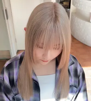 ロング カラー JEWIL SHIBUYAのヘアスタイル