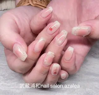 ネイル R inのネイルデザイン