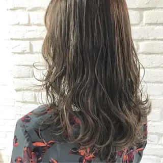 ロング カラー 伊 杏のヘアスタイル