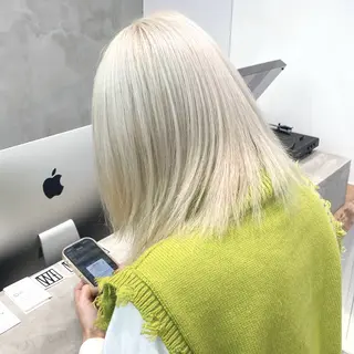 ショート カラー ウルフカット /ブリーチayamiのヘアスタイル