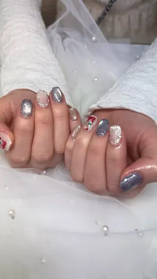 ネイル BISOLA所属・SUZUKI AMIのネイルデザイン