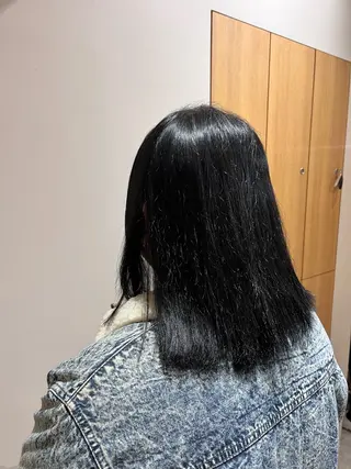 ミディアム カラー 《PARAGO緑橋》 山田素のヘアスタイル