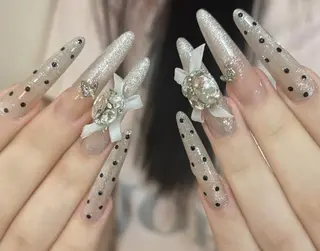 ネイル Pure&Rich Nailのネイルデザイン