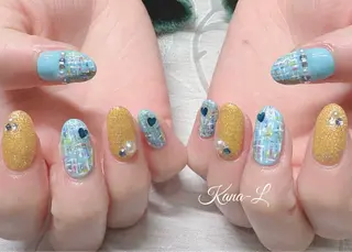 ネイル 芦辺 香奈のネイルデザイン