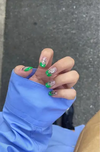 ネイル kana/モード ・グランジ໒꒱のネイルデザイン