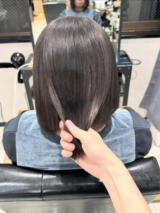 ミディアム 艶カラー YOSHIMURAのヘアスタイル