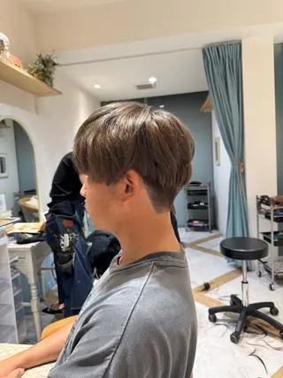 メンズ Lond  strada所属・ハクヤ心斎橋 パーマ/縮毛矯正のヘアスタイル