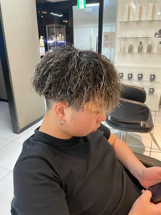 ショート カラー パーマ メンズ 🔥お値段以上🔥 メンズ特化たかひろのヘアスタイル