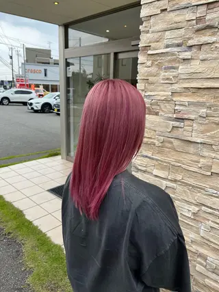 ロング カラー 諸岡 玲のヘアスタイル