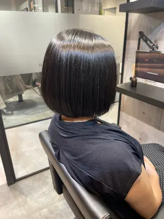 ショート 髪質改善縮毛矯正 💍谷口克也のヘアスタイル