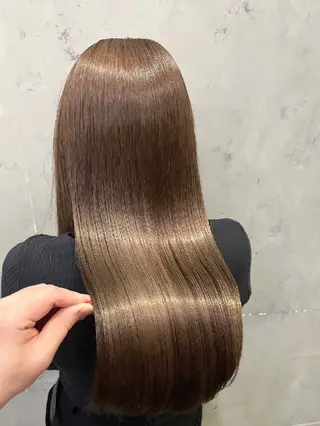 カラー ロング soen by HEADLIGHT 円山店所属・soen円山 榊󠄀原のヘアスタイル