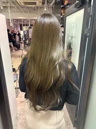 ロング カラー ALBUM ACADEMY 清水のヘアスタイル