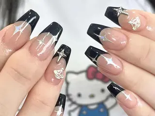 ネイル Shis_🦄shi 韓国風キラキラネイルのネイルデザイン