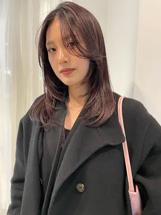 ミディアム 熊崎 葵のヘアスタイル