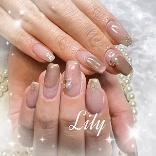 ネイル Nailsalon Lilyのネイルデザイン