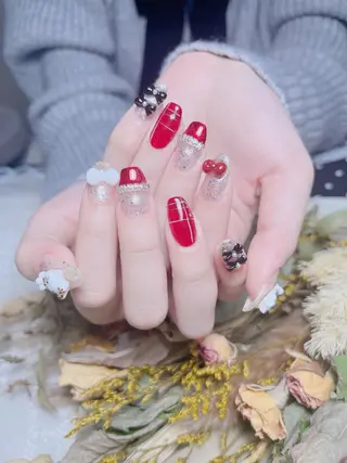 ネイル KARI ネイルサロンのネイルデザイン